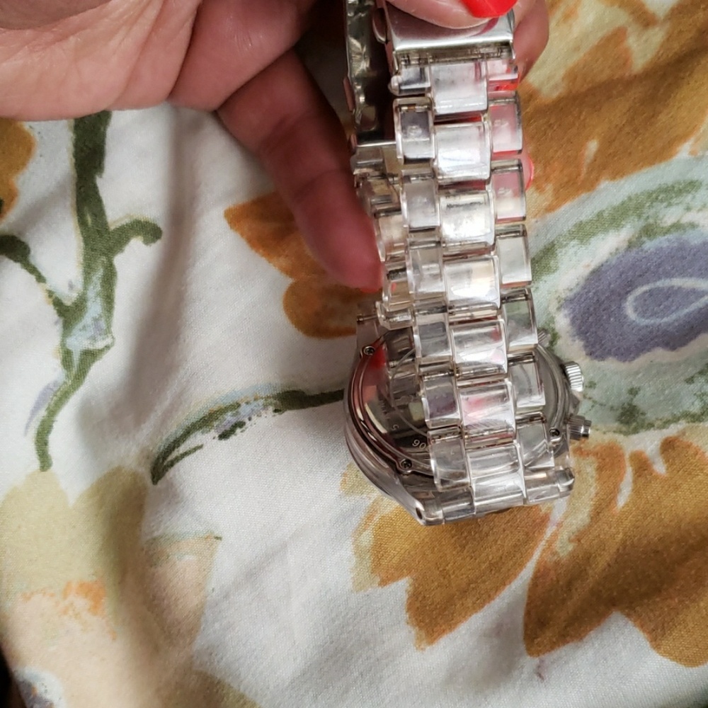 MK watch - Picture 3 of 4